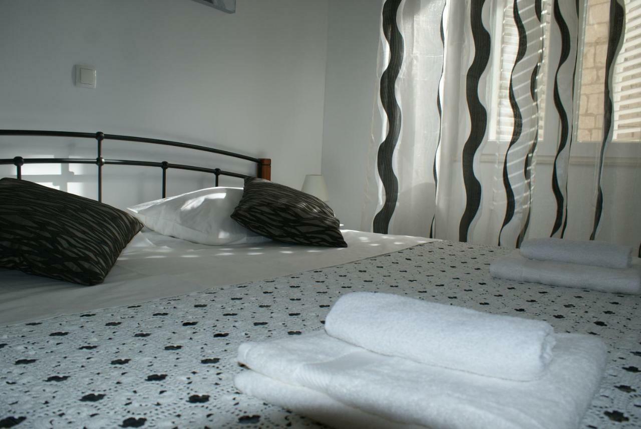 Apartman Old Town Trogir Exteriör bild